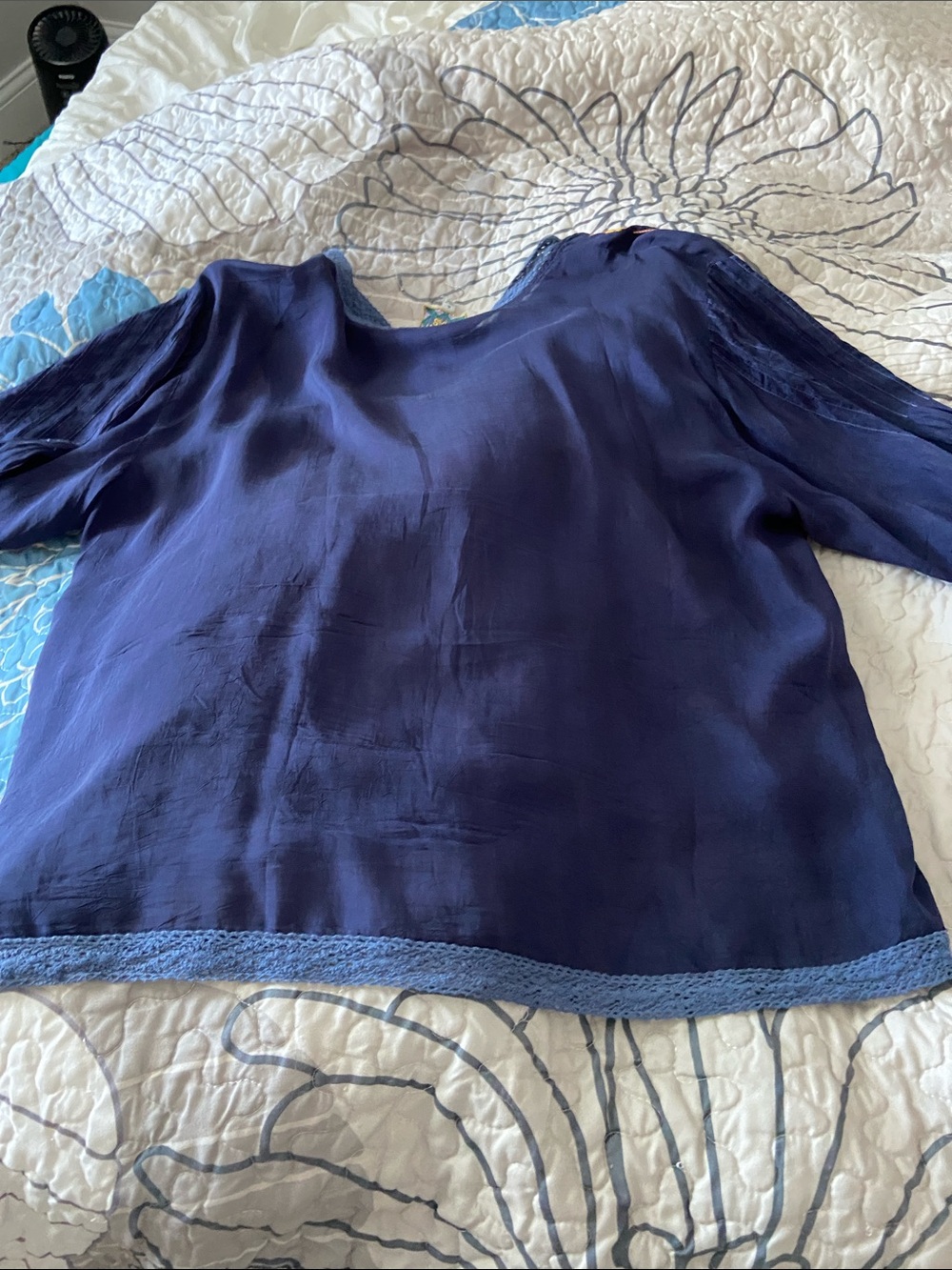 Johnny Was Navy Embroidered blouse - Picture 5 of 8